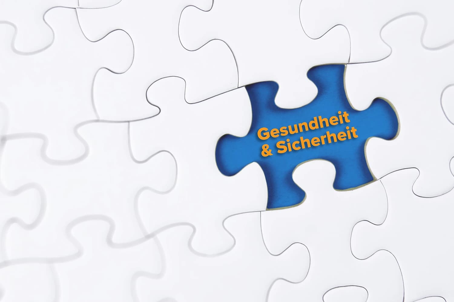Arbeitsplatz mit Schutzausrüstung in der Härterei